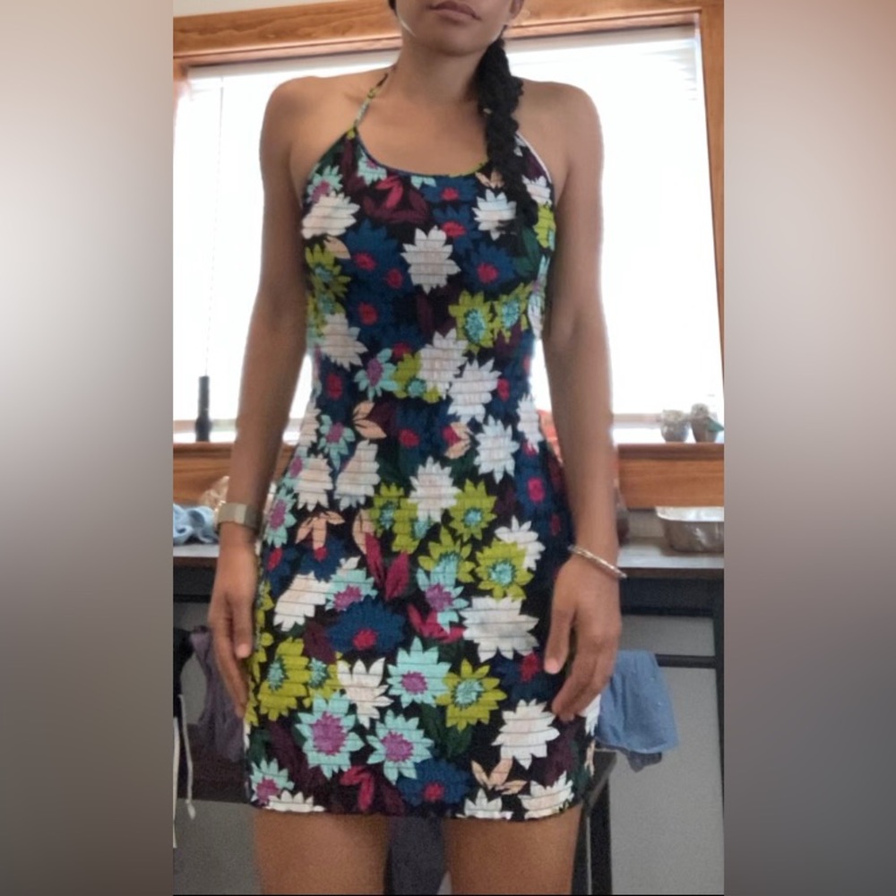 GUESS FLORAL BODYCON DRESS